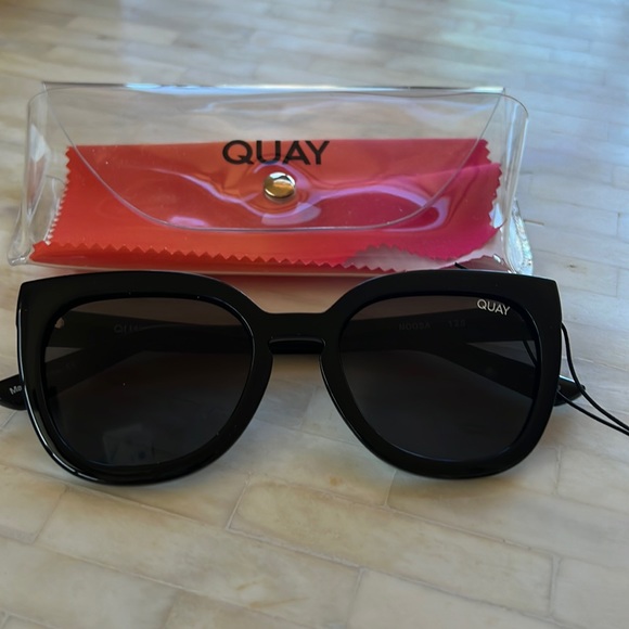 Quay Australia Accessories Nwt Quay Australia Noosa Black Cat Eye